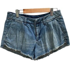 Free People chelsea blue denim short SHORTS size 24